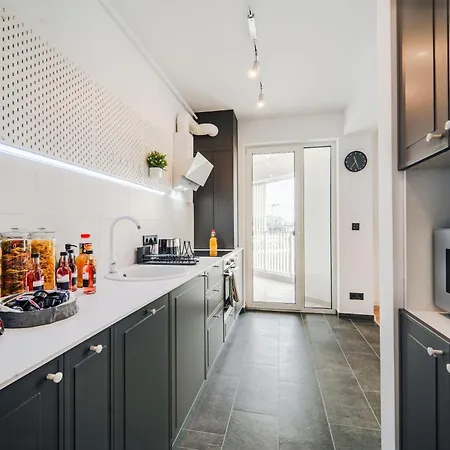 Smart - Gloria Avenue - By Openhouse