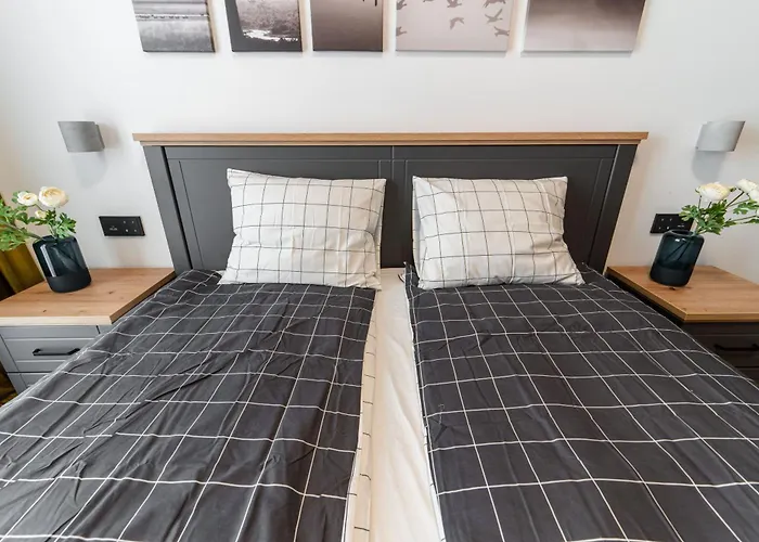 Apartment Smart - Gloria Avenue - By Openhouse *