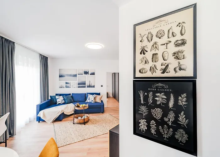 Smart - Gloria Avenue - By Openhouse Apartment *